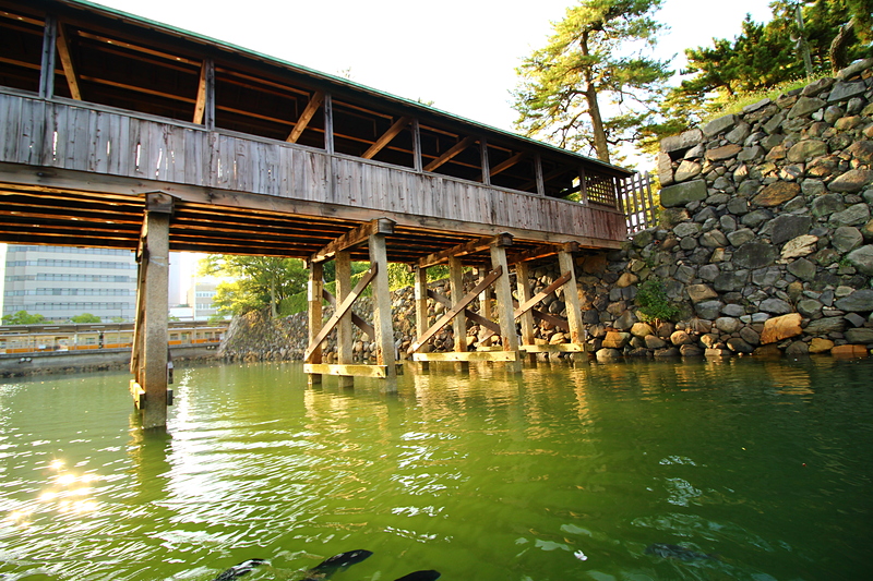 高松城 城舟からの鞘橋