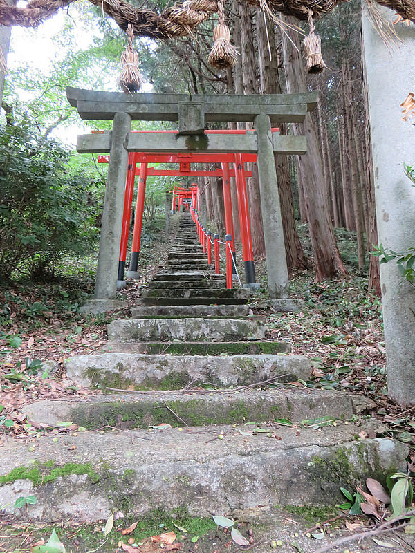 高津神社
