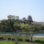 肱川対岸の土手から望む大洲城