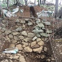 石垣の発掘現場