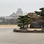 雨に煙る姫路城
