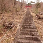 自在神社奥宮への石段