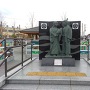 勝幡駅前にある銅像
