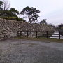 本丸南側石垣と堀
