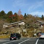 百済寺を駐車場から見る