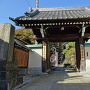 善慶寺の先が熊野神社（城跡）