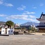 御楼門と桜島