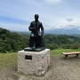 瀧廉太郎像と二の丸からの眺め
