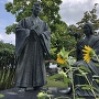 細川忠興・玉の像