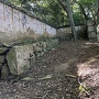萩城、詰丸跡の土塀。