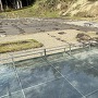泉殿跡に設置されたガラス床