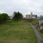 復元された土塁と富士見櫓