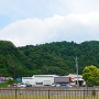 敦賀赤レンガ倉庫と遠景