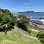 天守跡虎口付近から鳥羽城三ノ丸と答志島方面の眺望