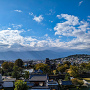 秋の松本城と信州の山々