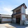 名島駅の駅舎