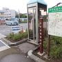 標柱と駐車場