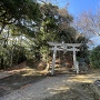 城山神社鳥居(二郭跡)