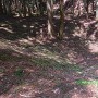 貢間城 鞍部の謎の大穴