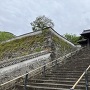 平戸御館への階段と石垣