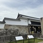 二条城・東大手門と城址碑