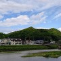 吉野川から眺める城跡遠景