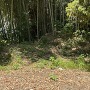 羽黒城・北側入り口付近の土塁