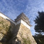 明石城巽櫓を見上げる