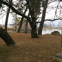天守閣石碑と琵琶湖
